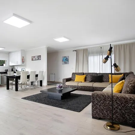 Mila Piscina E Jacuzzi ヴィラ Salir de Matos