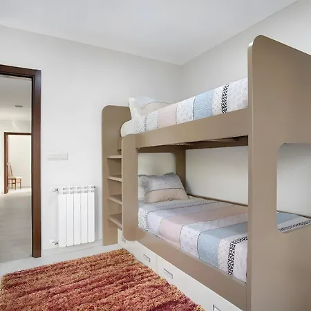 ヴィラ Mila Piscina E Jacuzzi