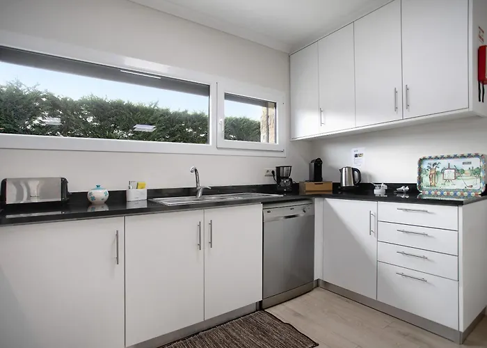 Mila Piscina E Jacuzzi *