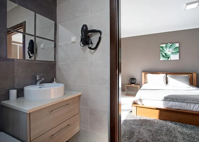 Mila Piscina E Jacuzzi Vila Salir de Matos