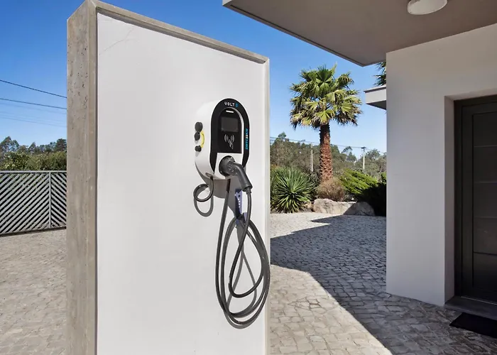 Vila Mila Piscina E Jacuzzi Salir de Matos