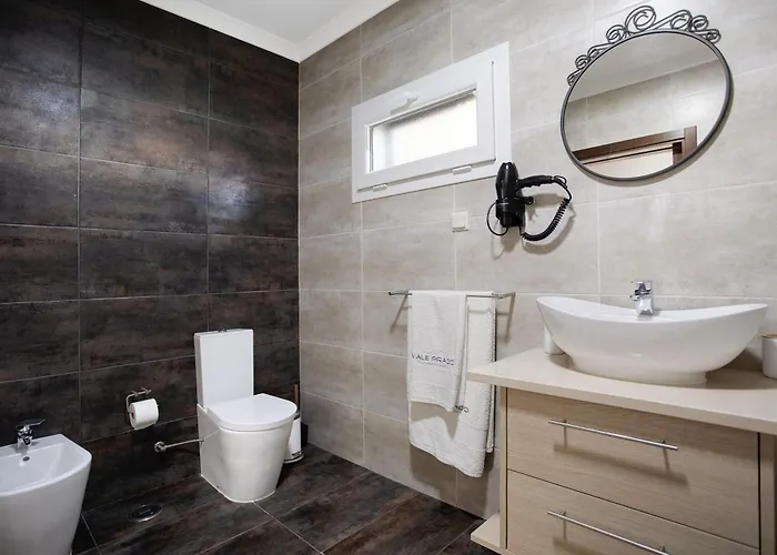 Mila Piscina E Jacuzzi Vila Salir de Matos